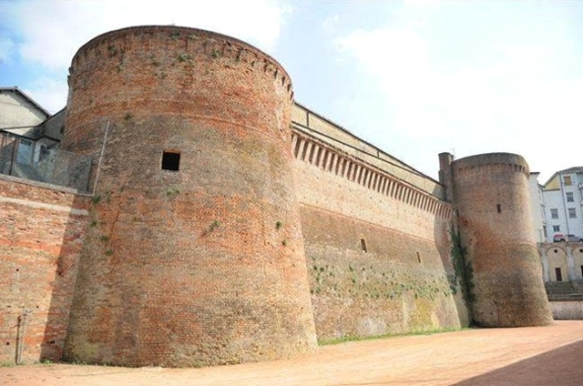castello-dei-marchesi-del-monferrato-3